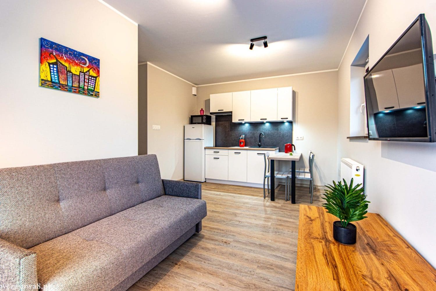 Wnętrze apartamentu Wczasowa 8, salon z aneksem
